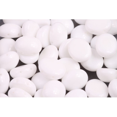Preciosa Candy™ Oval 10x12 N. 82 WHITE ALABASTER