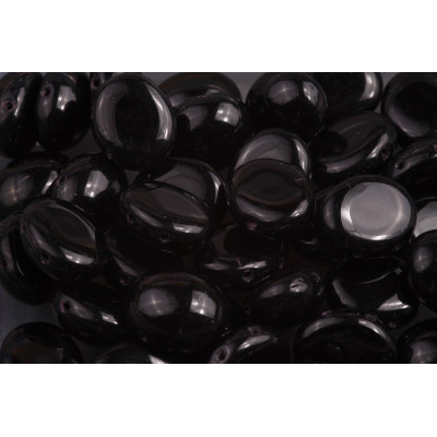 Preciosa Candy™ Oval 10x12 N. 83 Black Opaque