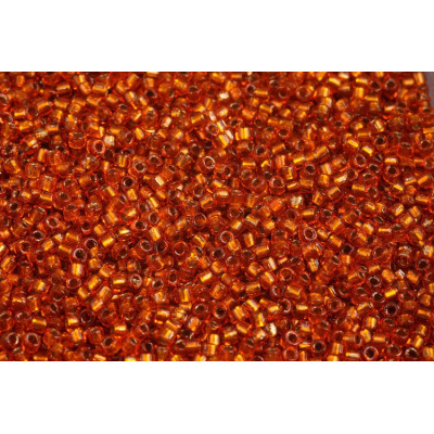 Matubo Seed Beads 10/0 Hyacinth Bronze Lined 90030-68106