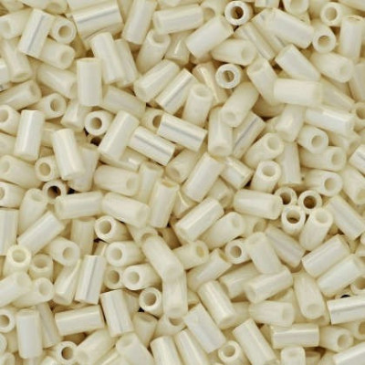 TOHO Bugle Beads 3mm Opaque-Lustered Navajo White 122 | 10g