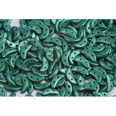 Czech Mates Crescent N. 60 SATURATED METALLIC EMERALD GREEN