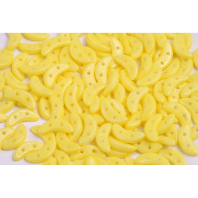 Czech Mates Crescent N. 94 OPAQUE BUTTERCUP