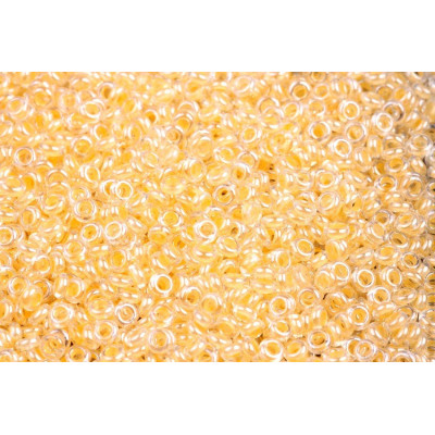 TOHO Demi Round 8/0 Inside-Color Crystal/Lt Jonquil-Lined 352