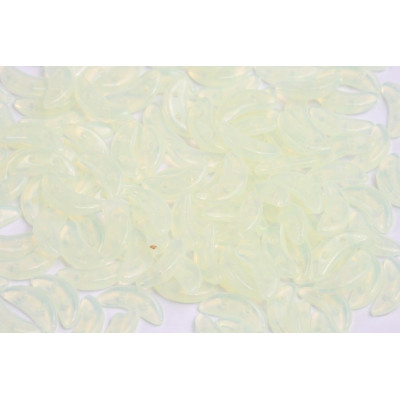 Czech Mates Crescent N. 145 Milky Jonquil 