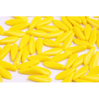 Dagger beads 5x16 mm N. 74 LEMON