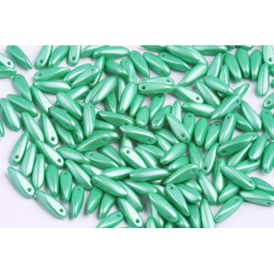 Daghe 3x11 mm N. 384 PEARL SHINE LIGHT GREEN