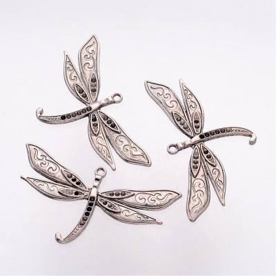 Metal 44 plata vieja