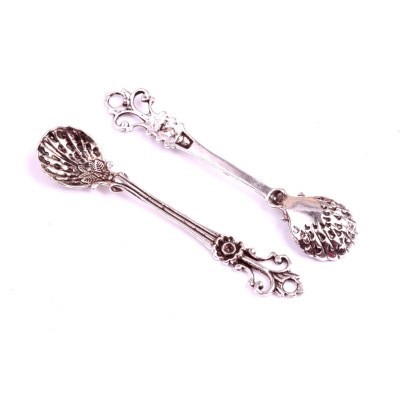 Metal 812 plata vieja