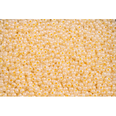 Czech Seed Beads 10/0 Opaque Beige Terra Rainbow 37386 | Glass Beads
