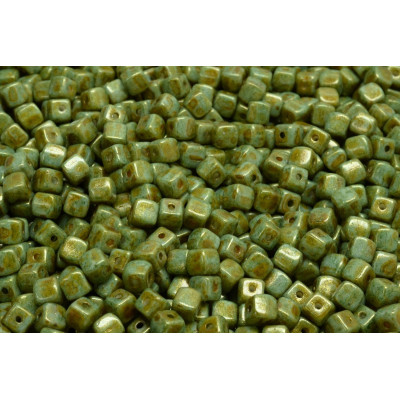 Cube Beads 4x4mm Opaque Green Spotted 02010-65326 | Rutkovsky