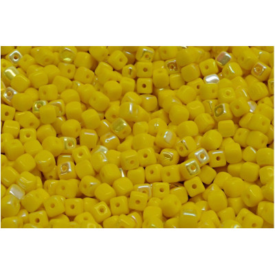 Cube Beads 4x4mm Lemon AB 83120-28701 | Czech Glass Beads