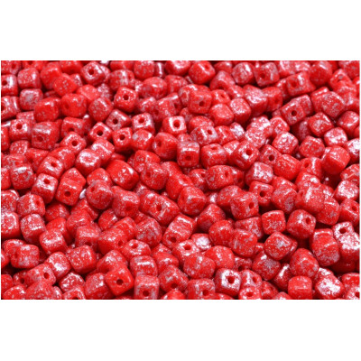 Cube Beads 4x4mm Opaque Red Silver Splash 93200 | Rutkovsky