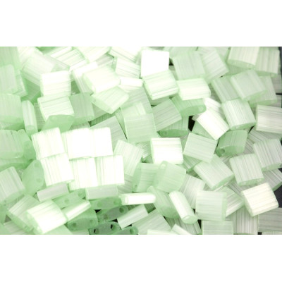 MIYUKI TILA N. 418 SILK PALE GREEN