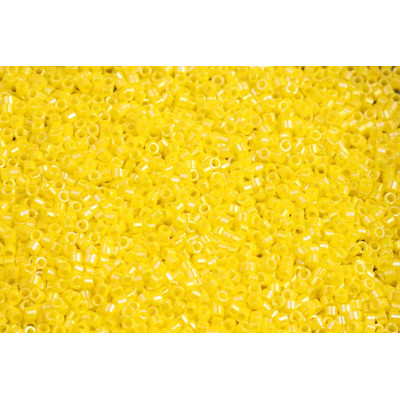 MIYUKI Delica 11/0 N. 1025 Opaque Yellow AB
