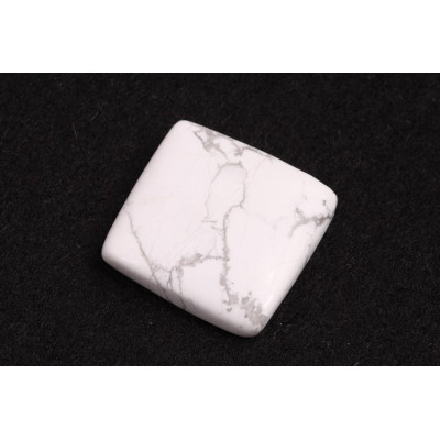 Cabochon Howlit No. 2182 (22x22x6mm)