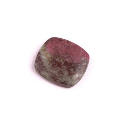 Kabošon Ruby Zoisite č.646 (26x24mm)