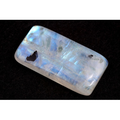 Kabošon Moonstone č.2434 (37x19x7mm)