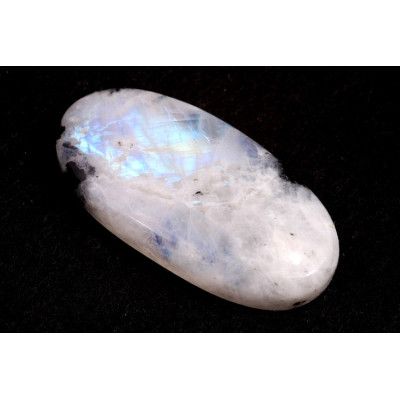 Cabochon Moonstone No. 2439 (40x20x7mm)
