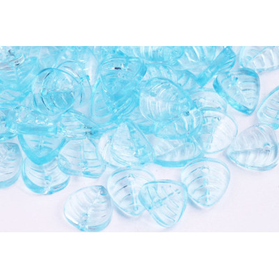 Plastové korálky 28 (9x9x2 mm)