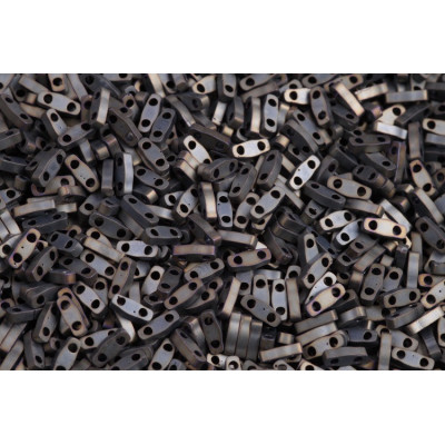 MIYUKI Quarter Tila - No. 25 - Matted Metallic Silver Grey