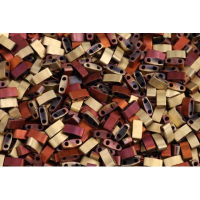 MIYUKI Half Tila č. 758 Black California Gold Rush Matted