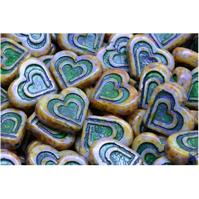 Heart in heart beads no. 2665 (14x16mm)