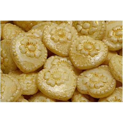 Heart with rose beads No. 2379 (17x17mm)