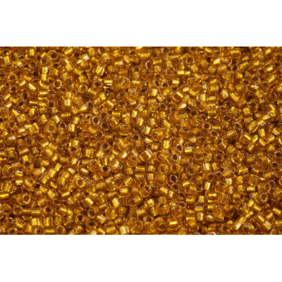 Matubo™ Seed Beads 10/0 Topaz Gold Lined 80020-68106 | Glass