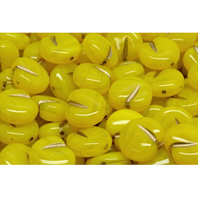 Apple Beads 11x12mm Yellow 81210-54302 | Czech Glass Beads