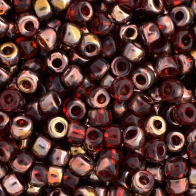 Matubo Round 8/0 Ruby Capri Gold Beads 27101 | Czech Glass