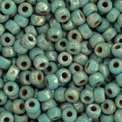 Matubo™ Round 8/0 Turquoise Green Picasso 63130/43400 | Czech Beads