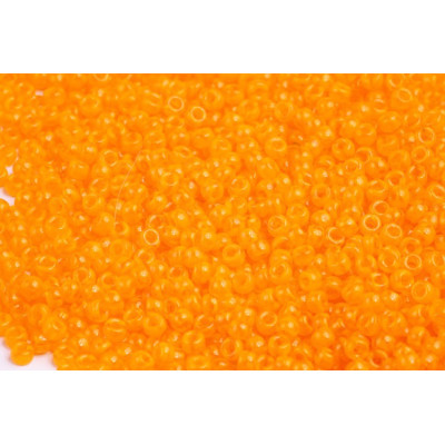 Matubo Round 8/0 Seed Beads Opal Dark Amber 81250 | Czech Glass