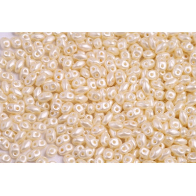 Matubo MiniDuo 2x4mm Pastel Light Cream 02010/25110 | Czech Beads