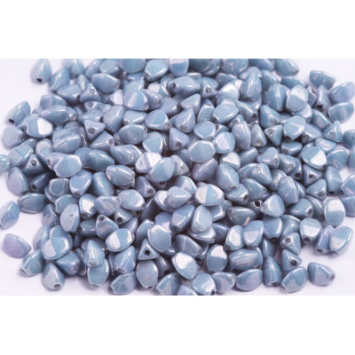 Pinch Beads 5x5mm White Alabaster Blue Luster 02010/14464