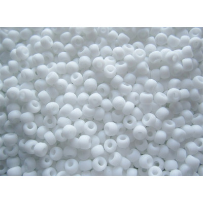 TOHO Round 8/0 Opaque-Frosted White 41F | Japanese Seed Beads