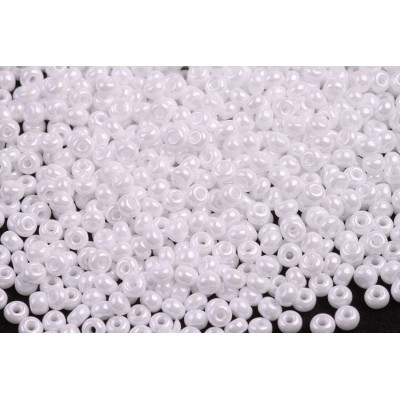 PRECIOSA Seed beads 5/0 N. 508 White