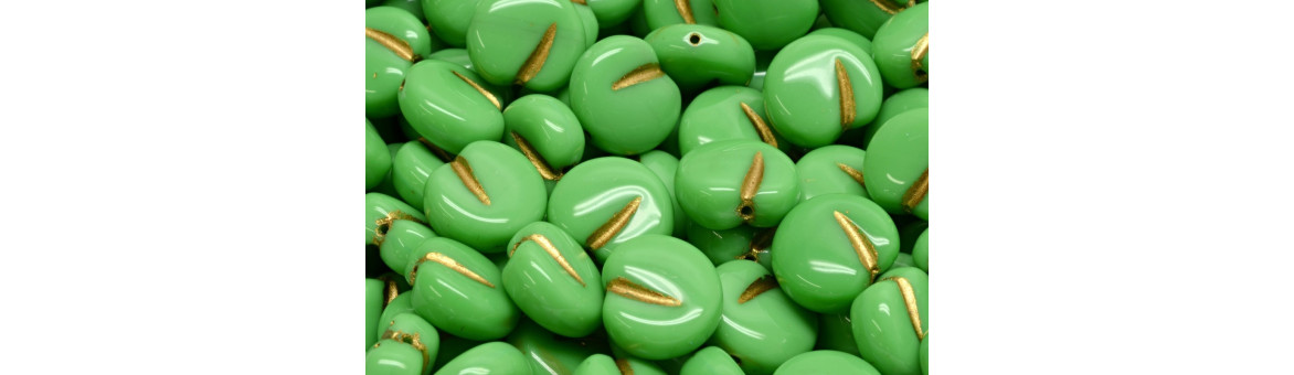 Perlas de Vidrio de Manzana 11x12 mm – Vidrio Checo