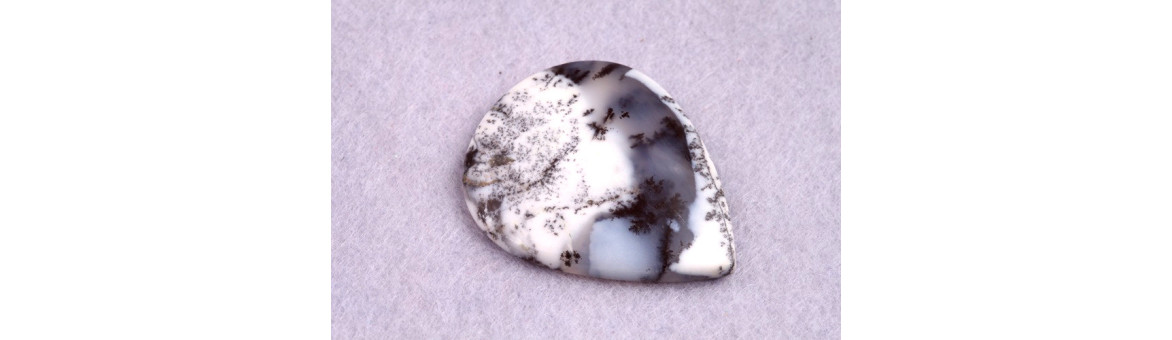 Cabochon Opale Dendritica per Gioielli | BeadsBohemia