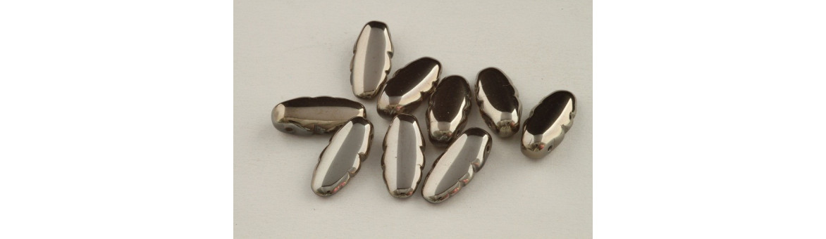 Gezackte Dagger-Perlen 6x13 mm | BeadsBohemia